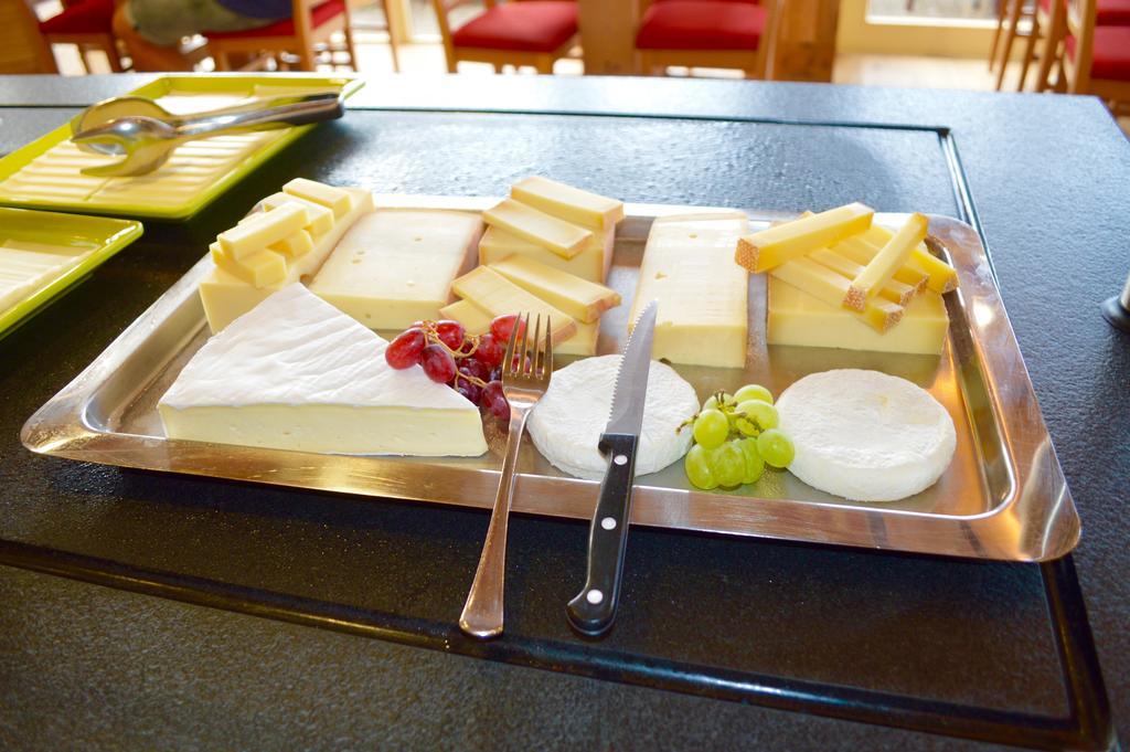 Alpine Classic Hotel Лезен Екстериор снимка