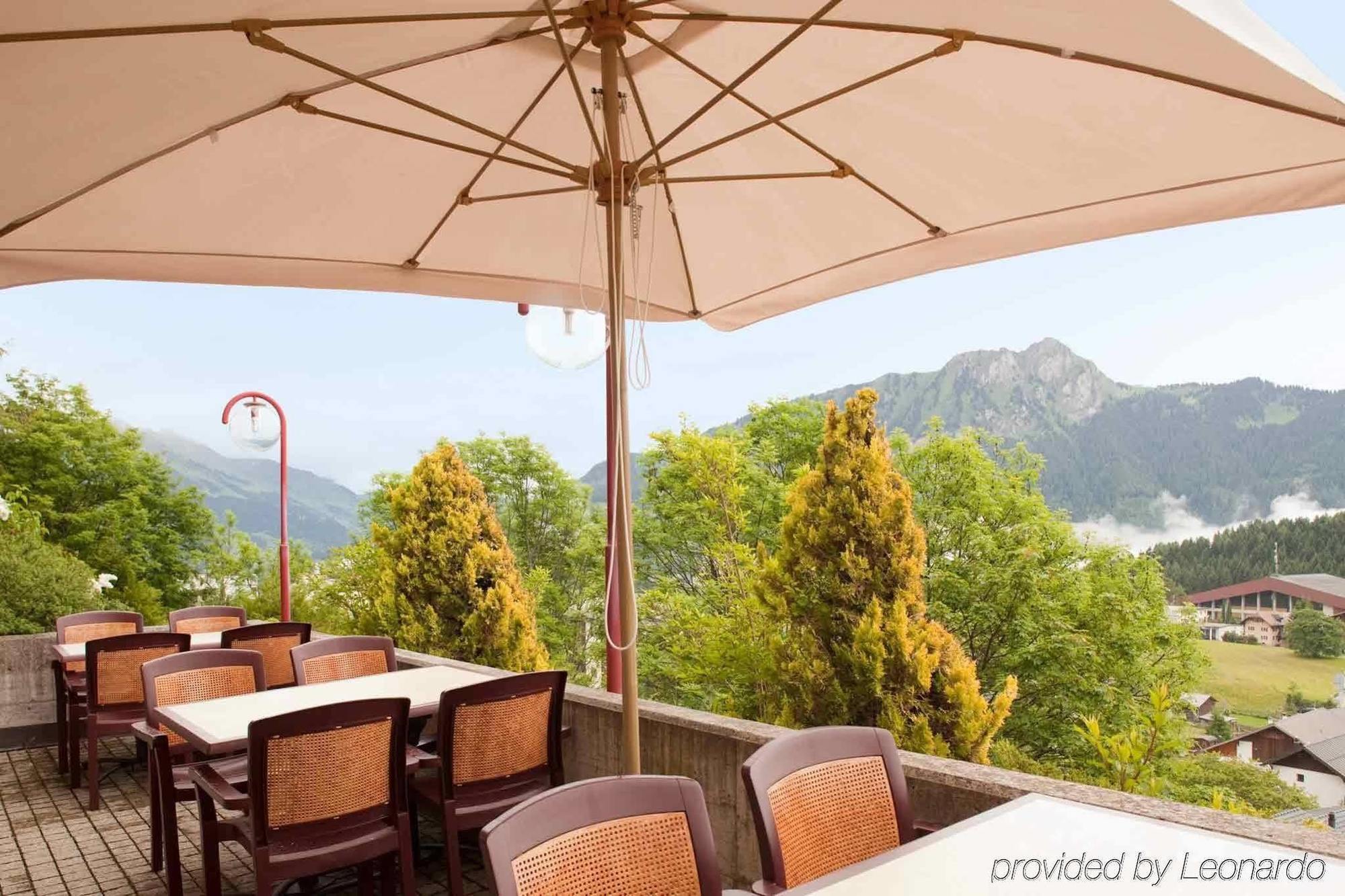 Alpine Classic Hotel Лезен Екстериор снимка