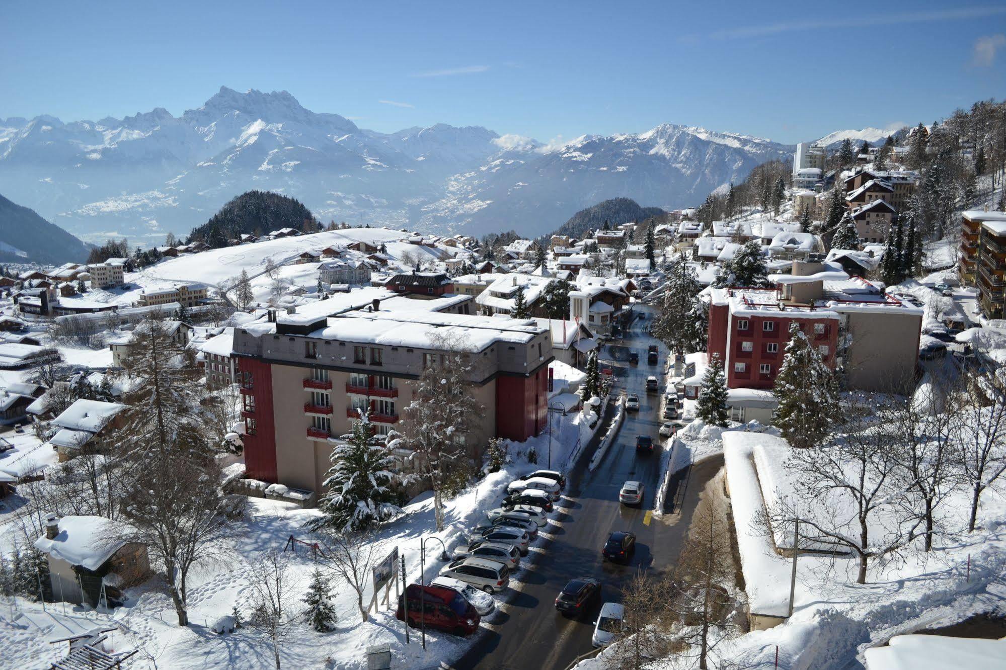 Alpine Classic Hotel Лезен Екстериор снимка